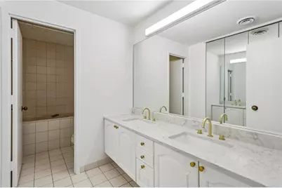 2660 Peachtree Road NW #32C, Atlanta, GA 30305 - Photo 17