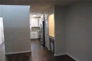 211 Goshen Ln, Woodstock, GA 30188 - Photo 7