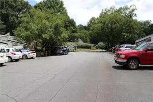 211 Goshen Ln, Woodstock, GA 30188 - Photo 15