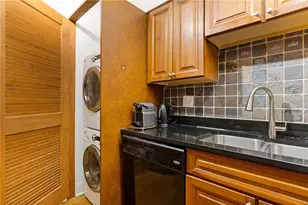 2479 Peachtree Rd NE, Atlanta, GA 30305 - Photo 11