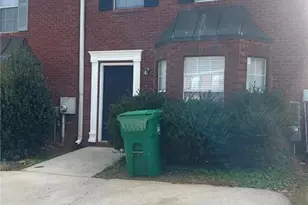 5723 Windfall Ln, Lithonia, GA 30058 - Photo 3