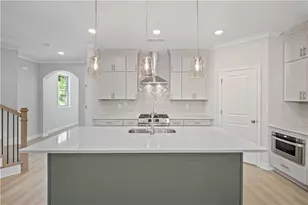 203 Retreat Ln, Canton, GA 30114 - Photo 9