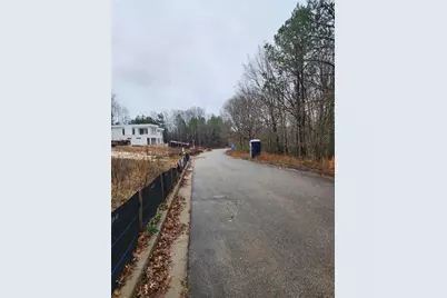 622 Katy Creek, Atlanta, GA 30349 - Photo 3