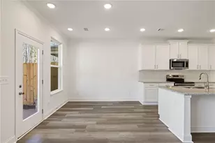 5605 Overview Dr, Flowery Branch, GA 30542 - Photo 11