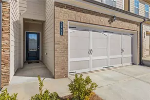 5605 Overview Dr, Flowery Branch, GA 30542 - Photo 1