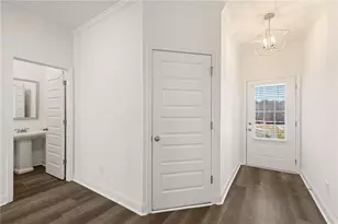 5605 Overview Dr, Flowery Branch, GA 30542 - Photo 3