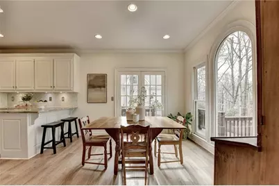 8950 Laurel Way, Johns Creek, GA 30022 - Photo 19