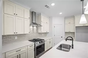 201 Retreat Ln, Canton, GA 30114 - Photo 7