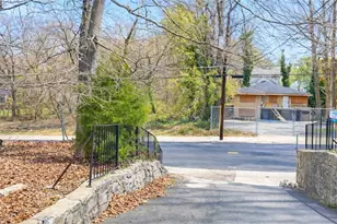 2054 Joseph E. Boone Blvd NW, Atlanta, GA 30314 - Photo 11