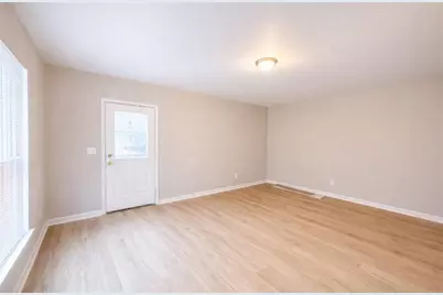 2054 Joseph E Boone Boulevard NW, Atlanta, GA 30314 - Photo 5