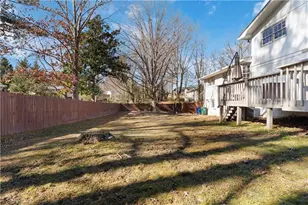 2001 Village North Rd, Atlanta, GA 30338 - Photo 33