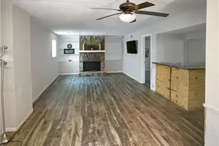 670 Lost Creek Cir, Stone Mountain, GA 30088 - Photo 5