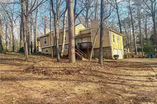 670 Lost Creek Cir, Stone Mountain, GA 30088 - Photo 1