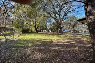 8184 Laurel Dr SW, Covington, GA 30014 - Photo 13