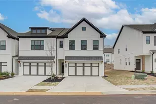 4561 Cypress Pk Dr, Gainesville, GA 30504 - Photo 1