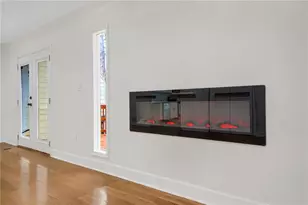 8 Huntington Pl Dr, Atlanta, GA 30350 - Photo 13