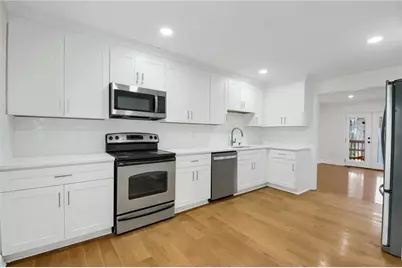 8 Huntington Place Drive, Atlanta, GA 30350 - Photo 5