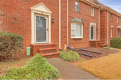 8 Huntington Place Drive, Atlanta, GA 30350 - Photo 3