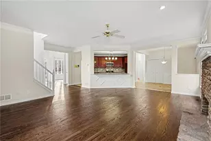 135 Birch Hollow Trail NW, Marietta, GA 30064 - Photo 5