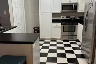 24 Intown Pl, Fayetteville, GA 30214 - Photo 5