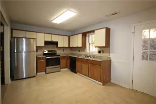 4438 Coopers Creek Dr SE, Smyrna, GA 30082 - Photo 11