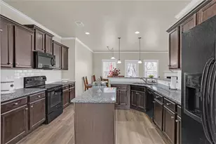 1108 Sandy Bank Ct, Auburn, GA 30011 - Photo 17