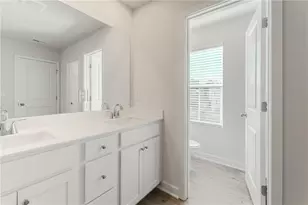 7325 Mulberry Trace Ln, Flowery Branch, GA 30542 - Photo 33