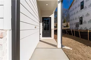 7325 Mulberry Trace Ln, Flowery Branch, GA 30542 - Photo 3