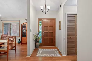 686 Hillwood Ct, Dacula, GA 30019 - Photo 5