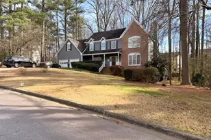 1080 Pebble Bend Dr, Grayson, GA 30017 - Photo 3