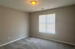 4044 Robin Cir, Atlanta, GA 30349 - Photo 7