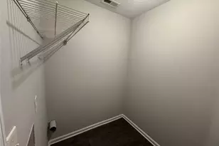 4044 Robin Cir, Atlanta, GA 30349 - Photo 9