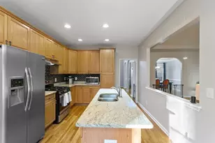 541 Battleview Dr, Smyrna, GA 30082 - Photo 5