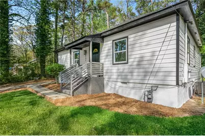 437 Collier Ridge Drive NW, Atlanta, GA 30318 - Photo 3