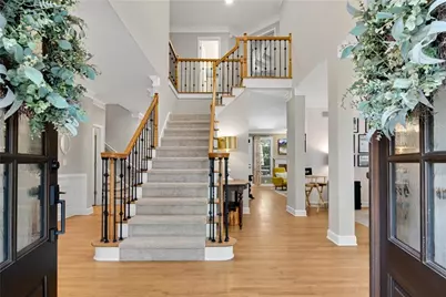 2550 Grassview Drive, Alpharetta, GA 30004 - Photo 3