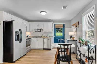 2550 Grassview Drive, Alpharetta, GA 30004 - Photo 33