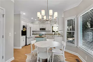 2550 Grassview Dr, Alpharetta, GA 30004 - Photo 13