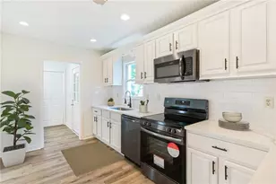 1258 Lyle Ave, Atlanta, GA 30344 - Photo 9