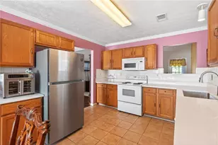 3443 Madison Farm Way, Snellville, GA 30039 - Photo 5