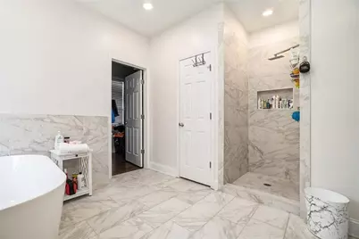 2798 Glenlocke Circle NW, Atlanta, GA 30318 - Photo 5