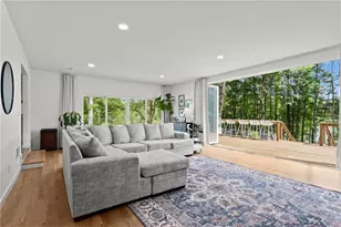 1673 Clearview Dr NW, Acworth, GA 30102 - Photo 5