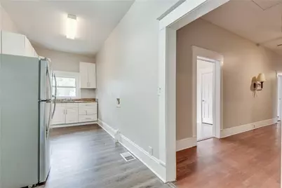 1330 Allene Avenue SW, Atlanta, GA 30310 - Photo 9