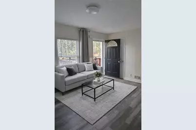 2395 Fairway Circle SW, Atlanta, GA 30313 - Photo 3