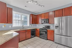 2318 Longcourt Way SE, Atlanta, GA 30339 - Photo 15