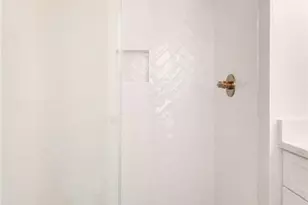 1966 S Hidden Hills Pkwy, Stone Mountain, GA 30088 - Photo 29