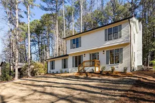 1966 S Hidden Hills Pkwy, Stone Mountain, GA 30088 - Photo 5