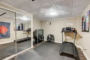 7590 Chaparral Dr, Sandy Springs, GA 30350 - Photo 31