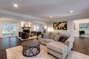 7590 Chaparral Dr, Sandy Springs, GA 30350 - Photo 5