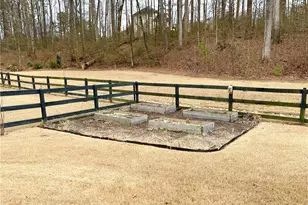 5665 Carruth Lake Dr, Cumming, GA 30028 - Photo 49