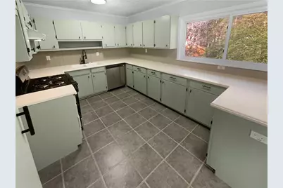 2925 Fern Valley Drive SW, Marietta, GA 30008 - Photo 11